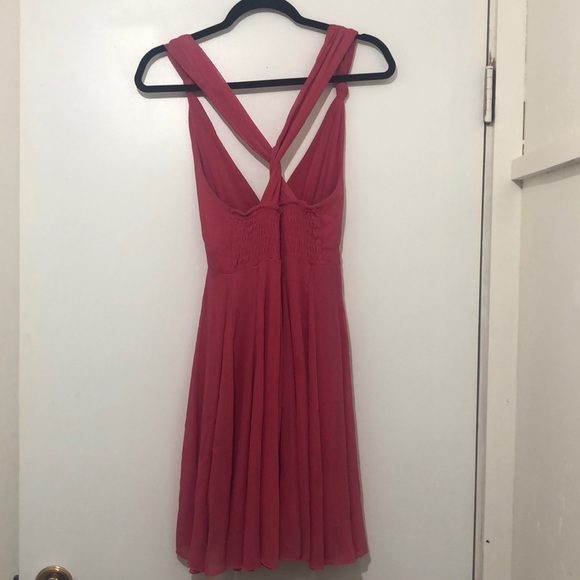 Beautiful pink flowing dress - Picture 2 of 2